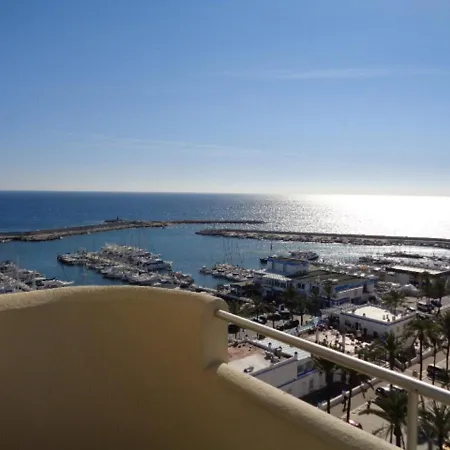 Luna Apartamento Estepona