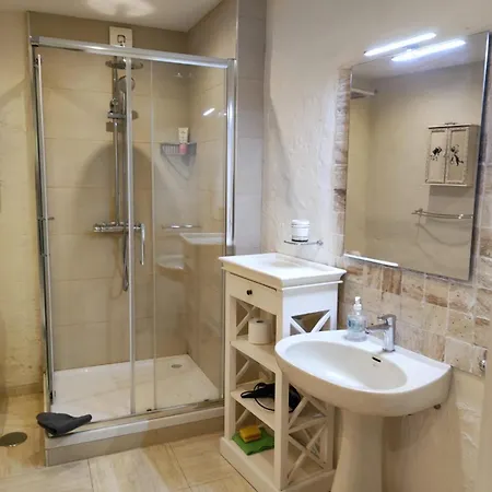 Luna Apartment