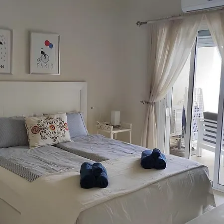 Luna Apartamento Estepona