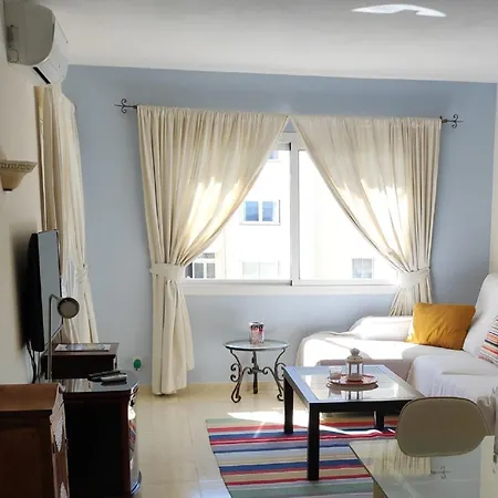 Luna * Εστεπόνα