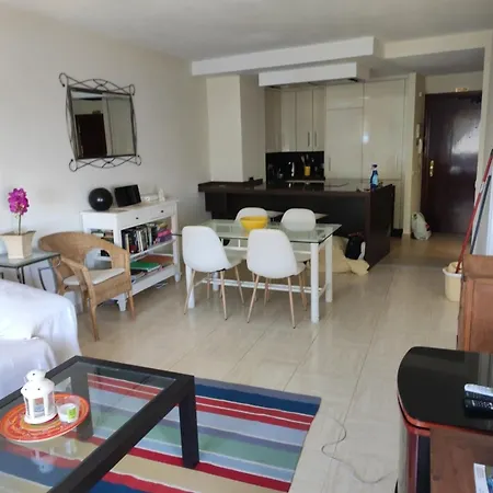 Luna Apartment Estepona